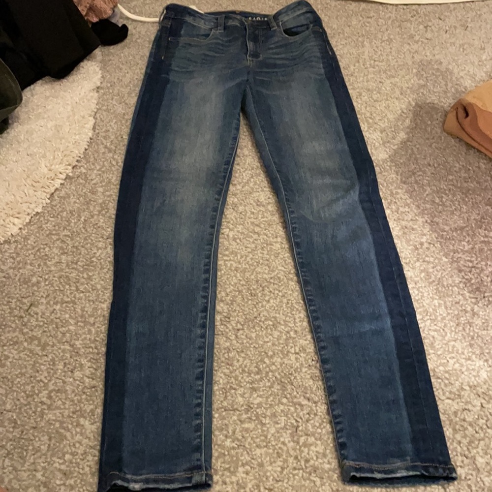 AE HIGH RISE JEANS